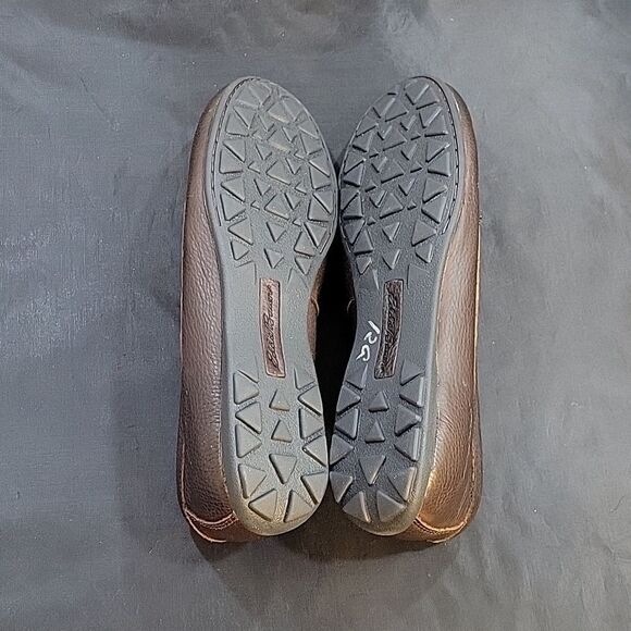 BRAND NEW EDDIE BOWER WOMEN"S ROUND TOE SLIP-ON LEATHER FLAT - Picture 11 of 14